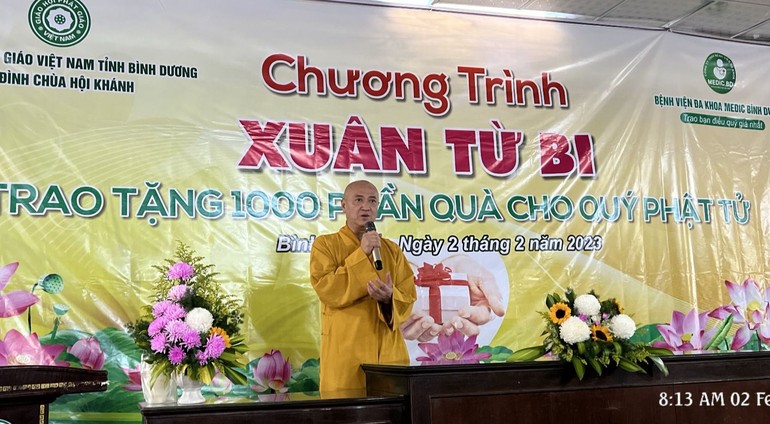  Hòa thượng Thích Huệ Thông có lời thăm hỏi sức khỏe và động viên bà con Phật tử cố gắng vươn lên trong cuộc sống