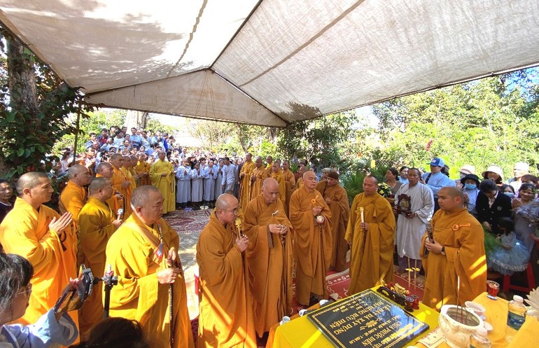  Lễ đặt đá xây dựng ngôi đại hùng bảo điện chùa Phước Điền, H.Chư Sê