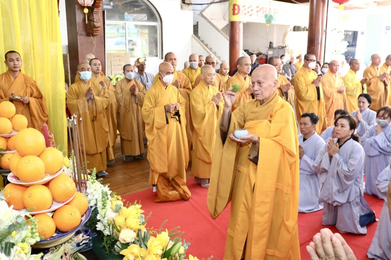 Hòa thượng Thích Huệ Thành, Chứng minh Ban Trị sự GHPGVN H.Nhà Bè sái tịnh tại lễ nhập kim quan Thượng tọa Thích Lệ Trường