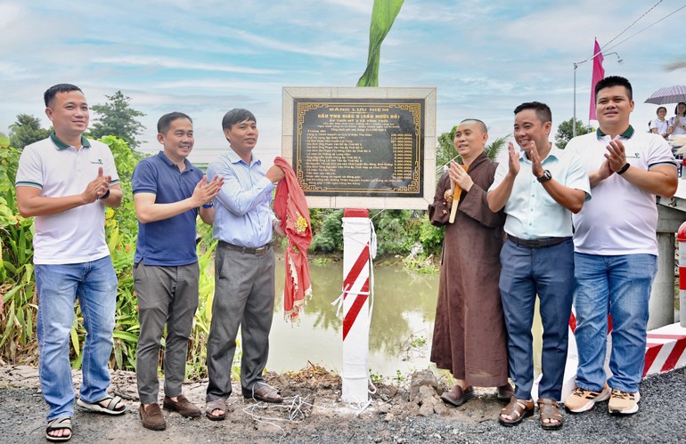 Khánh thành cầu Thọ Giác 3 chào mừng Phật đản Phật lịch 2567