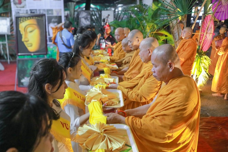 Đồng Nai: Giáo đoàn III hệ phái Khất sĩ khai mạc triển lãm “Ánh Minh Quang”