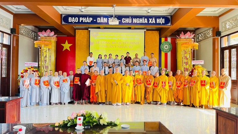 3 Phân ban trực thuộc Ban Hướng dẫn Phật tử tỉnh nhận quyết định