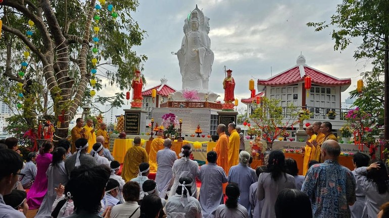 Khánh tạ Thánh tượng Bồ-tát Quán Thế Âm tại chùa Kỳ Viên Trung Nghĩa