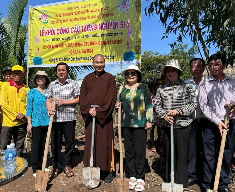 Hội Từ thiện chùa Tường Nguyên khởi công xây cây cầu số 517 - Ảnh: TN