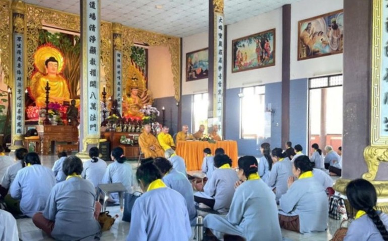 200 Phật tử tham gia khóa tu Trau dồi giới hạnh lần 3