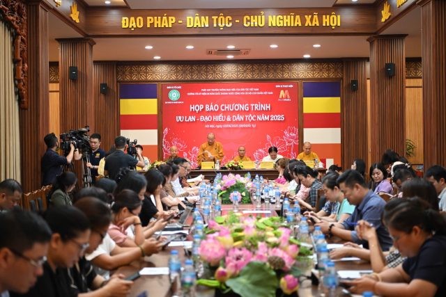 Họp báo Chương trình Vu lan - Đạo hiếu và Dân tộc năm 2025 tại chùa Quán Sứ, Hà Nội