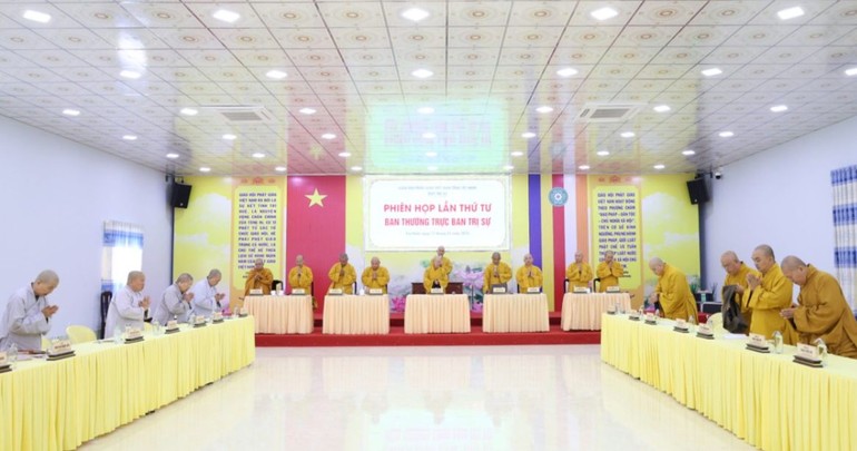 Buổi họp của Ban Thường trực tại chùa Pháp Minh