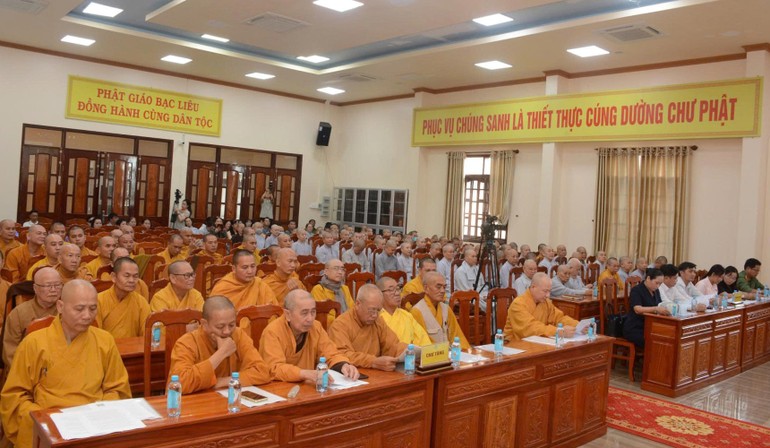 Đại biểu tham dự Hội nghị tổng kết công tác Phật sự năm 2025 và triển khai Phật sự năm 2026