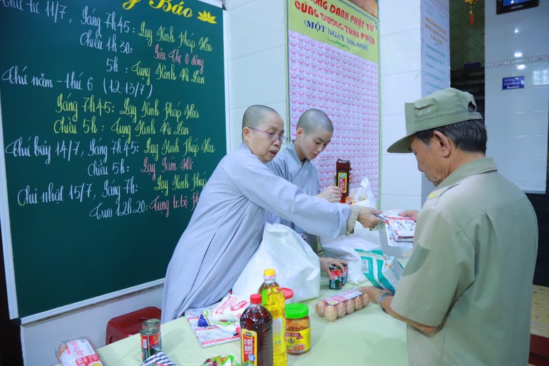 Mùa Vu Lan ý nghĩa tại chùa Bồ Đề Lan Nhã với chương trình “Siêu thị 0 đồng”