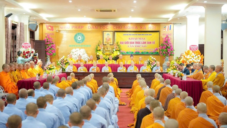 Đại giới đàn Trúc Lâm Tam Tổ lần thứ XIV do Ban Trị sự GHPGVN tỉnh Quảng Ninh tổ chức tại chùa Trình (phường Uông Bí, tỉnh Quảng Ninh)