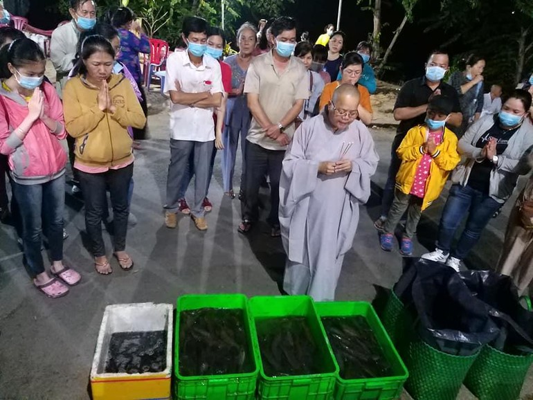 Lễ chú nguyện trước khi phóng sanh