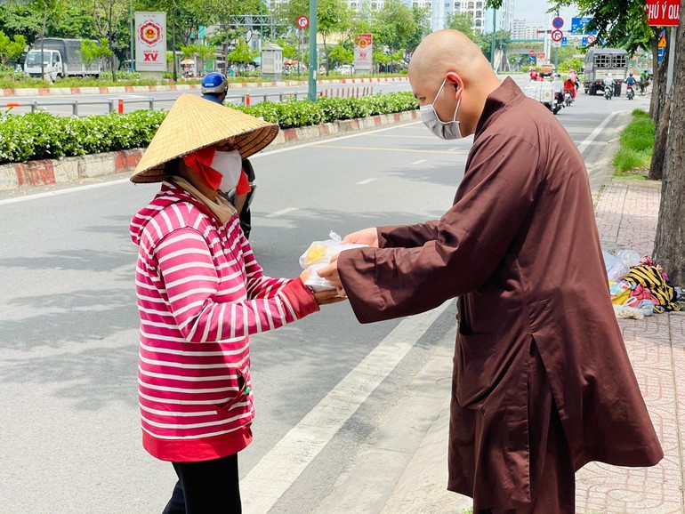 Một tấm lòng sẻ chia