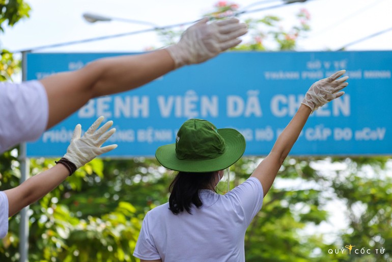 Cùng chung tay vượt qua đại dịch - Ảnh: Ngô Trần Hải An