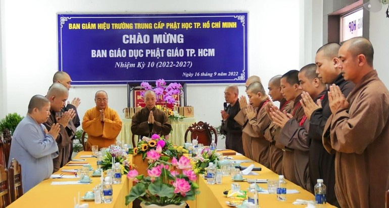 Niệm Phật cầu gia hộ