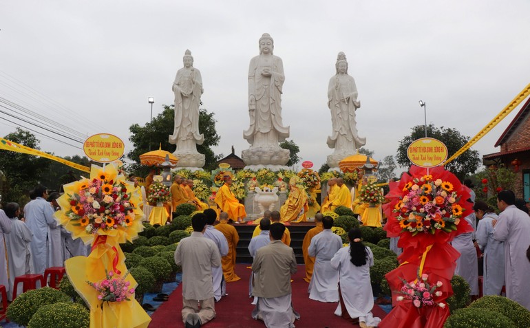 Quang cảnh buổi lễ