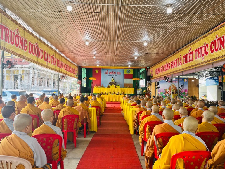 Quang cảnh lễ mãn hạ của Tăng Ni H.Long Thành, Đồng Nai