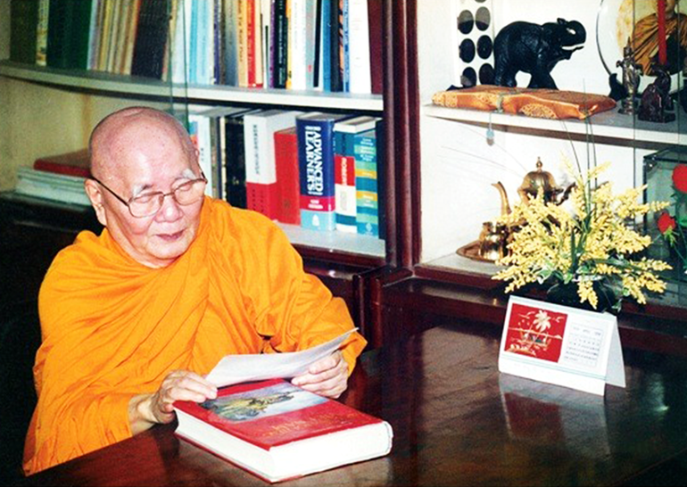 Cố Trưởng lão Hòa thượng Thích Minh Châu (1918-2012), Phó Pháp chủ Hội đồng Chứng minh, Viện trưởng sáng lập Viện Nghiên cứu Phật học VN