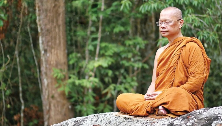 Ajahn Anan Akiñcano