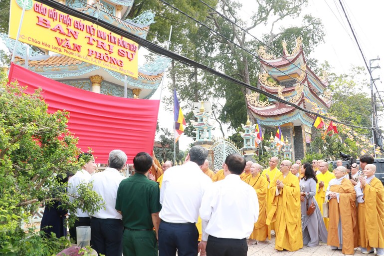 Thượng bảng Văn phòng Ban Trị sự tại chùa Hòa Long (P.4, TP.Cao Lãnh)