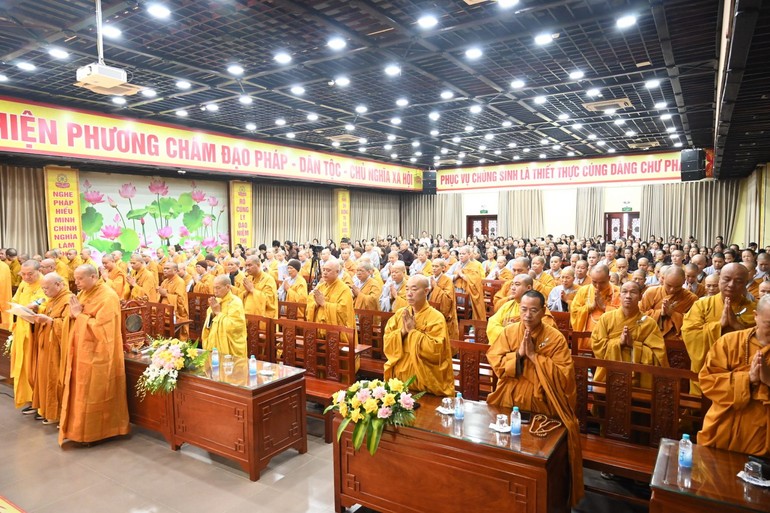 Lễ tạ pháp khóa An cư kiết hạ Phật lịch 2569 trang nghiêm diễn ra tại trường hạ chùa Nam Hải