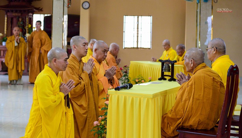 Chư Tăng quận 7 thực hiện nghi thức tác pháp Tự tứ