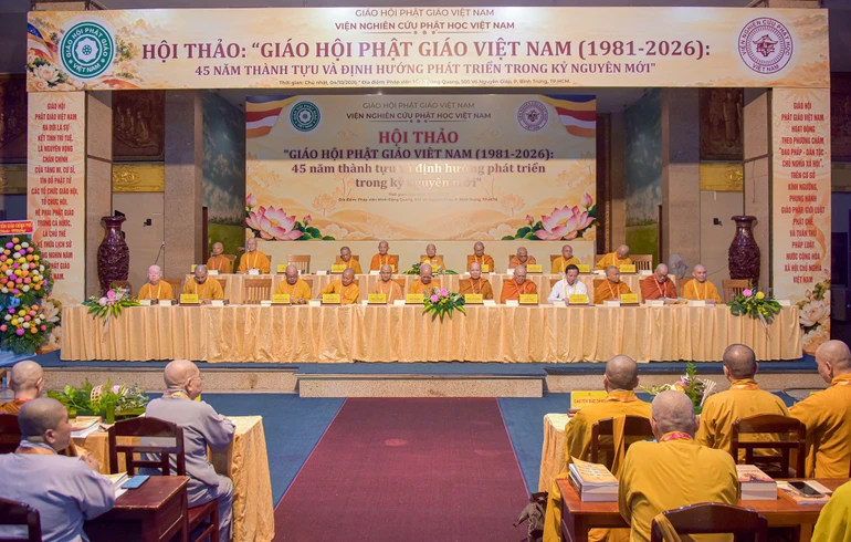 Khai mạc Hội thảo với chủ đề: "Giáo hội Phật giáo Việt Nam - 45 năm thành tựu và định hướng phát triển trong kỷ nguyên mới" - Ảnh: Quảng Đạo/BGN