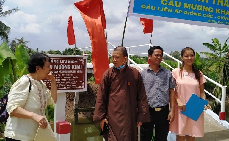 Trao cầu nông thôn tại Mương Khai