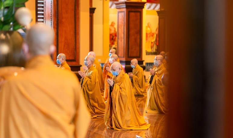 Sinh hoạt của Tăng tại trụ sở Việt Nam Quốc Tự năm 2020 - Ảnh: Anh Quốc