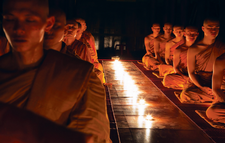 Trì giới và nhẫn nhục