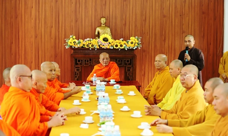 Ban Trị sự tỉnh Đắk Lắk đón tiếp Trưởng lão Hòa thượng Tăng Nô cùng phái đoàn