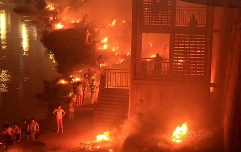 Các nghi lễ, tín ngưỡng, tập tục nên có sự chọn lọc để duy trì, không nên kiêng kỵ và sợ hãi ma quỷ theo kiểu mê tín dị đoan...