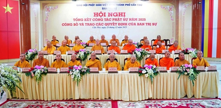 Chư tôn giáo phẩm chứng minh, chủ tọa hội nghị