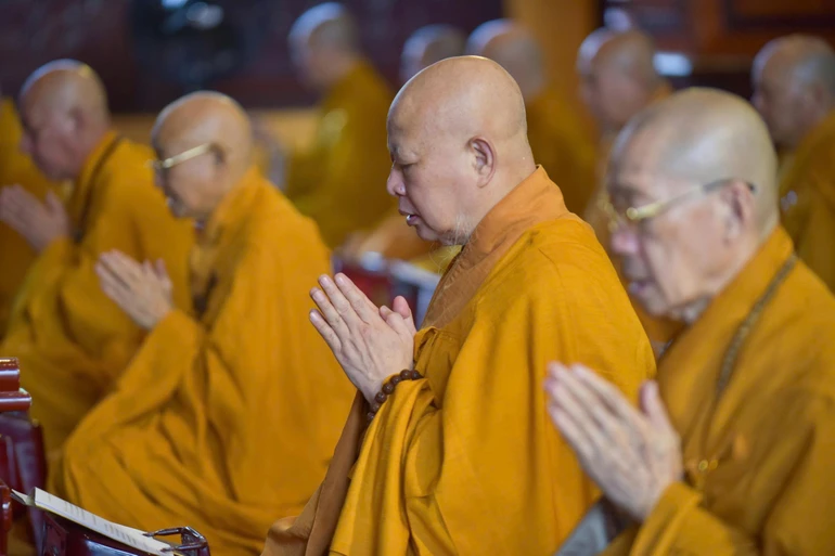 Khóa huân tu của chư Tăng thuộc Ban Trị sự GHPGVN TP.HCM do Đức Pháp chủ khởi xướng và chủ trương, được duy trì liên tục nhiều năm qua cho đến nay - Ảnh: Quảng Đạo/BGN