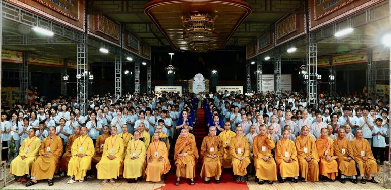Khóa sinh hoạt Phật pháp mùa hè “Voi đại ngàn” lần 3 tại chùa Khải Đoan 