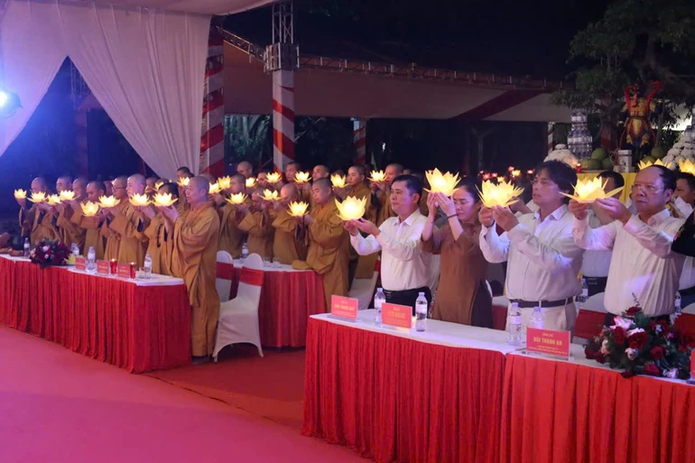 Lễ tưởng niệm, cầu siêu các anh hùng liệt sĩ tại Khu di tích lịch sử Truông Bồn