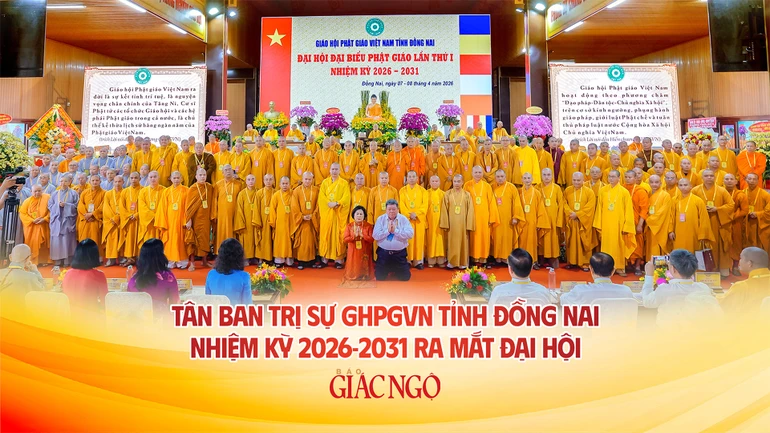 Thượng tọa Thích Huệ Khai được tái suy cử Trưởng ban Trị sự GHPGVN tỉnh Đồng Nai nhiệm kỳ 2026-2031 chính thức ra mắt đại hội tại phiên trọng thể sáng 5-4-2026 - Ảnh: Nguyện Truyền/BGN