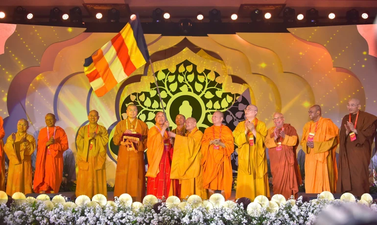 Đại lễ Vesak Liên Hiệp Quốc 2025 đã bế mạc và công bố Tuyên bố chung Đại lễ Vesak Liên Hiệp Quốc Thành phố Hồ Chí Minh 2025 gồm 7 điều vào sáng 8-5 - Ảnh: Văn Phúc