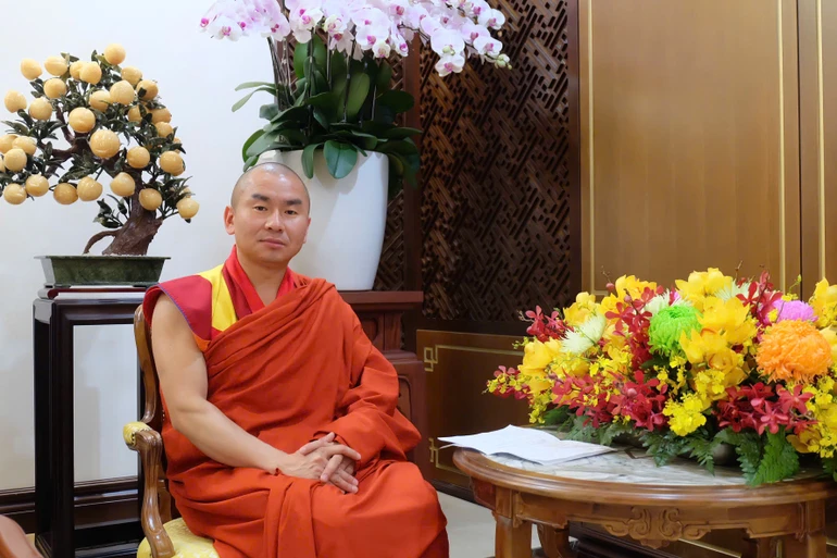 Thượng tọa Khenpo Choten Dorji, Thư ký Hội đồng Trị sự và Phát triển thuộc tu viện Trung ương Vương quốc Bhutan