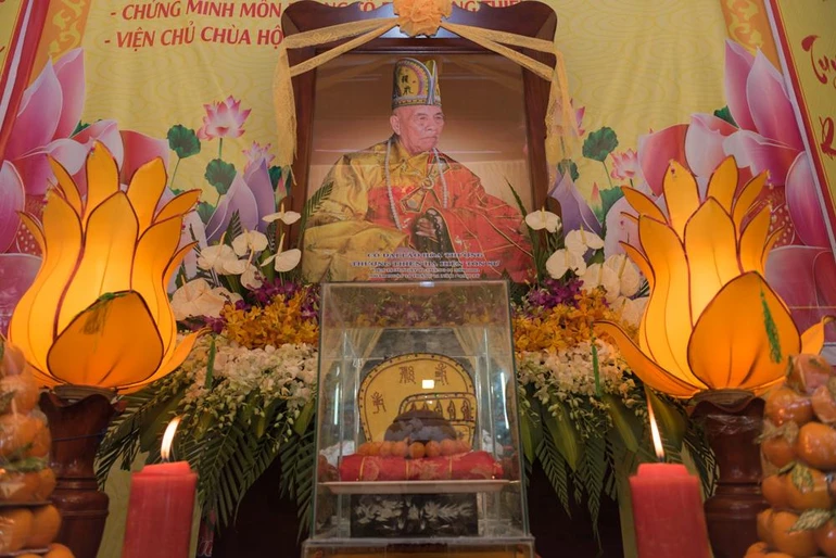 Di ảnh Trưởng lão Hòa thượng Thích Thiện Hiện - Ảnh: Đăng Huy