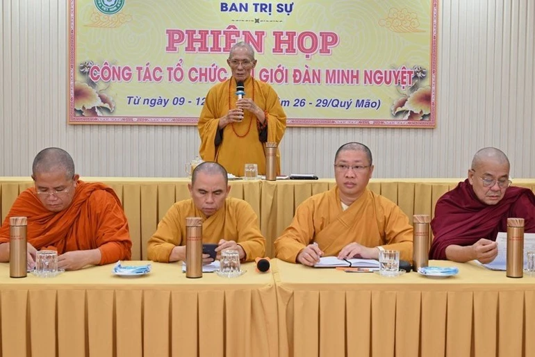 Hòa thượng Thích Huệ Trí phát biểu khai mạc