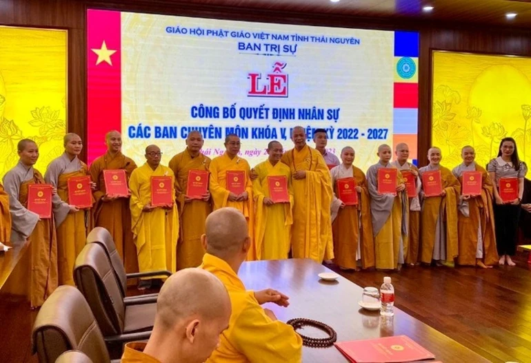 Ra mắt nhân sự các ban chuyên môn trực thuộc Ban Trị sự GHPGVN tỉnh