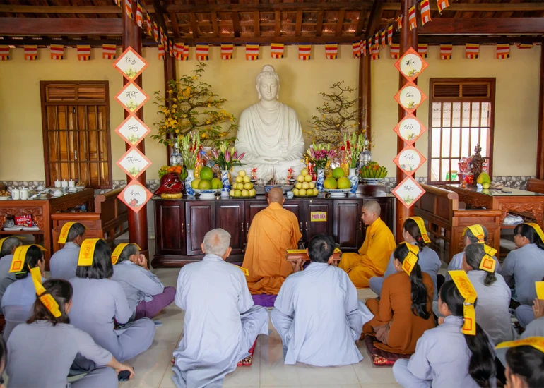 Đạo tràng Từ Nghiêm trang nghiêm diễn ra lễ cầu an đầu năm