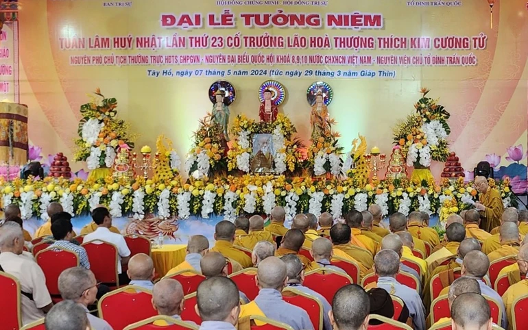 Quang cảnh Lễ tưởng niệm Trưởng lão Hòa thượng Thích Kim Cương Tử