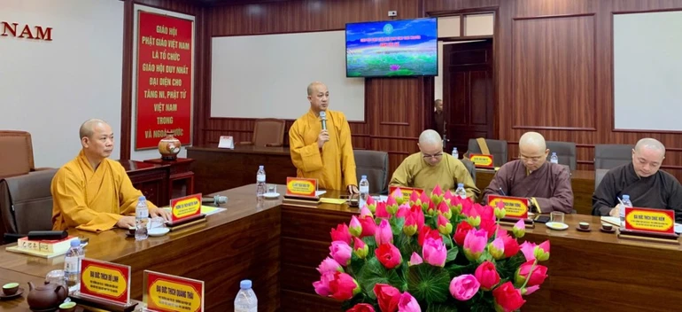 Đại đức Thích Chúc Tiếp báo cáo hoạt động Phật sự Quý I năm 2025