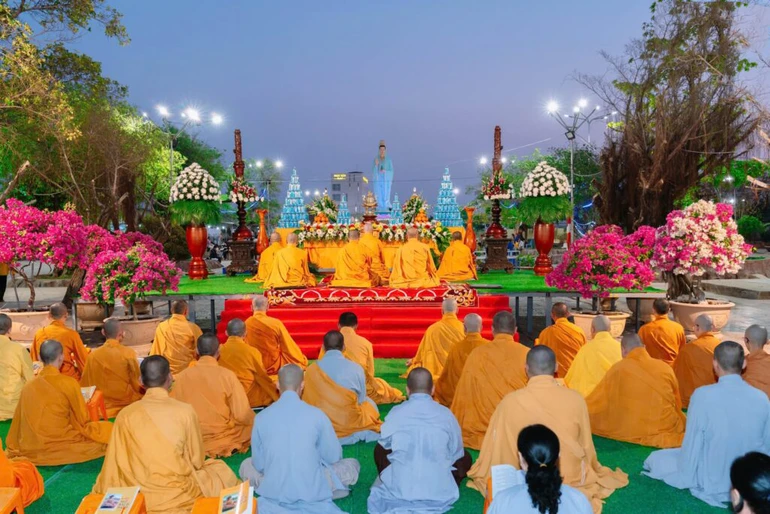  Khóa lễ cầu nguyện quốc thới dân an tại Quán Âm Phật Đài, TP.Bạc Liêu