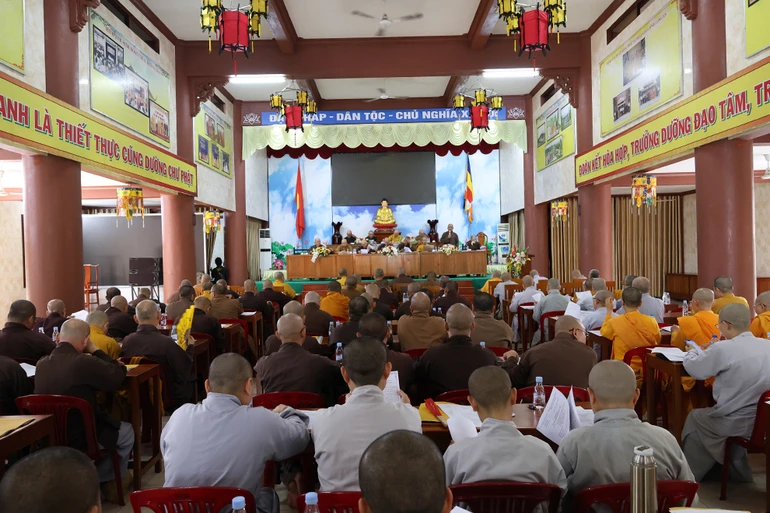 Ban Trị sự tỉnh Long An họp mở rộng triển khai các hoạt động Phật sự trọng tâm