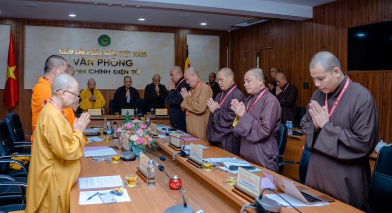 Văn phòng II T.Ư có buổi họp giao ban nhằm đánh giá các hoạt động Phật sự đã qua và thảo luận các công tác sắp tới