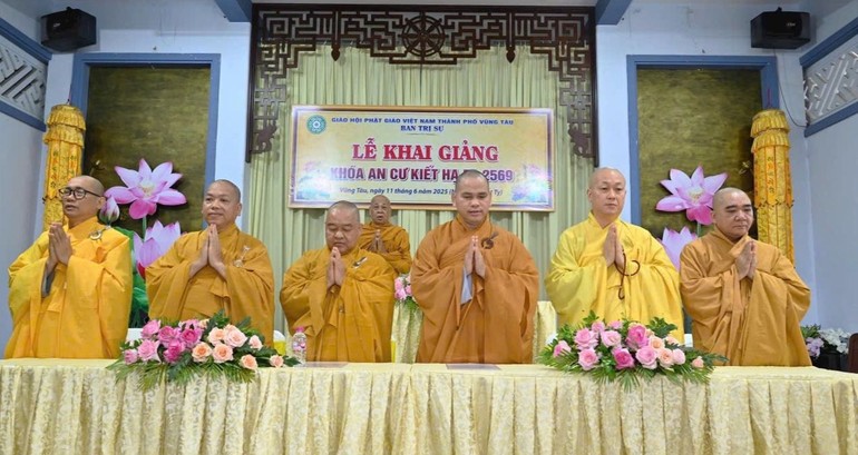 Ban Trị sự GHPGVN TP.Vũng Tàu khai giảng khóa An cư kiết hạ Phật lịch 2569, tại chùa Liên Trì