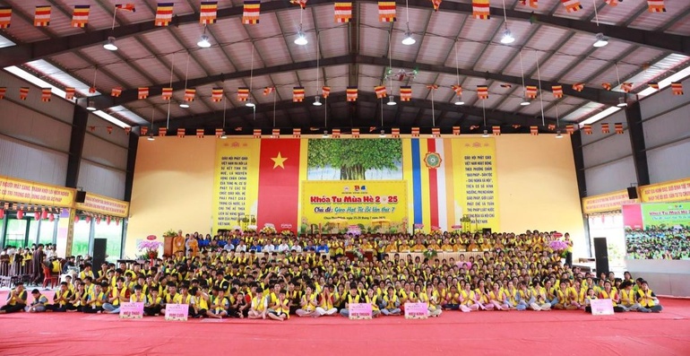 Khóa tu mùa hè 2025 thu hút 700 thanh thiếu niên tham gia