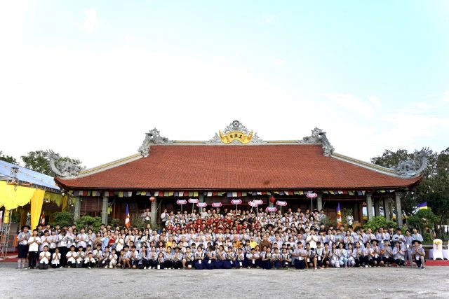 Trại họp bạn Lục Hòa 13 - Gia đình Phật tử tỉnh Hưng Yên tại chùa Ngọc Khê